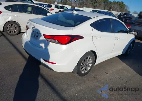2014 Hyundai Elantra Se z USA, uszkodzony, nr VIN 5NPDH4AE1EH509035